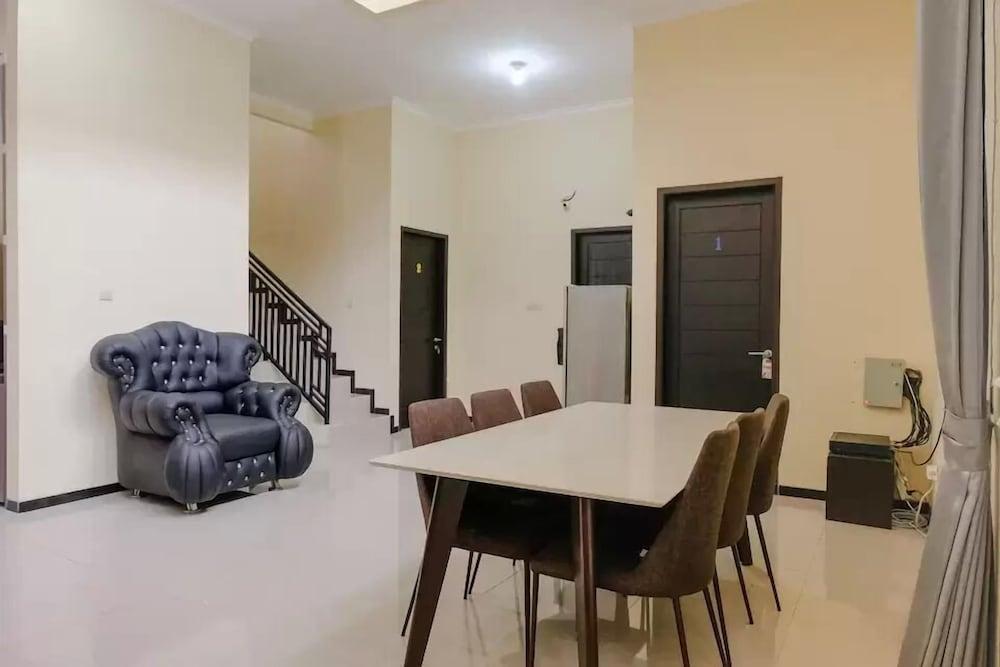 OYO 2724 Perdana Suites Residence Syariah - Lobby