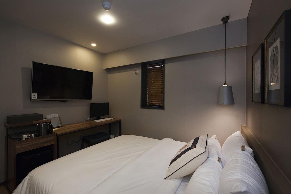 Hotel Gray Nampo - Room