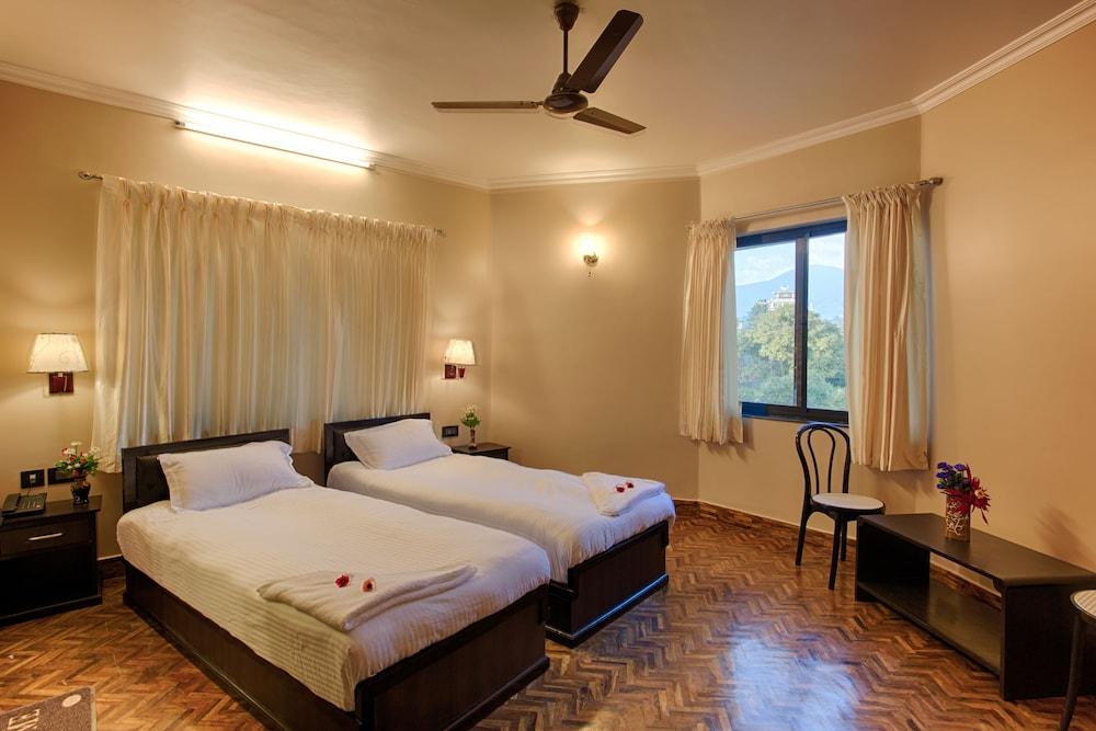 Hotel Dhargye Khangsar - Room