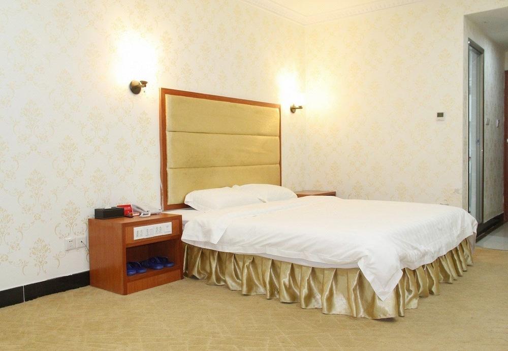 Huaye Hotel - Room