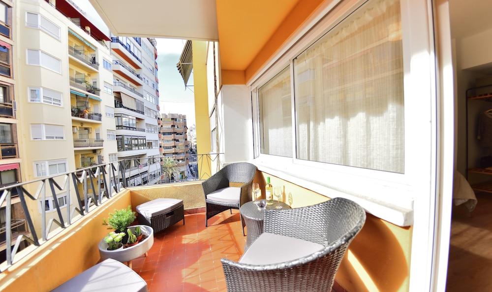 ABAL Apartments - Teatro - Featured Image
