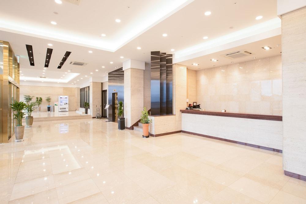 Jeju Palace Hotel - Lobby