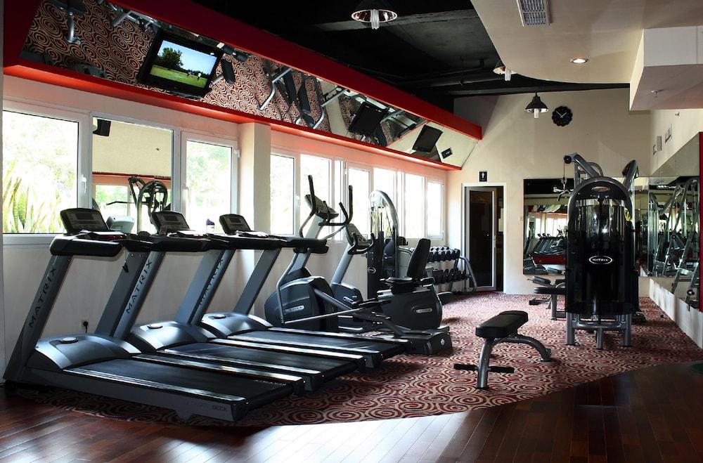 ASTON Manado Hotel - Fitness Facility