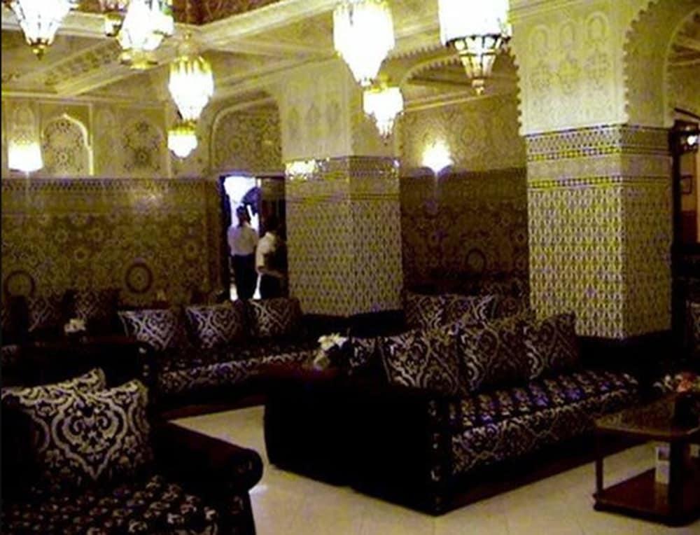 Hotel Mounia - Lobby Sitting Area