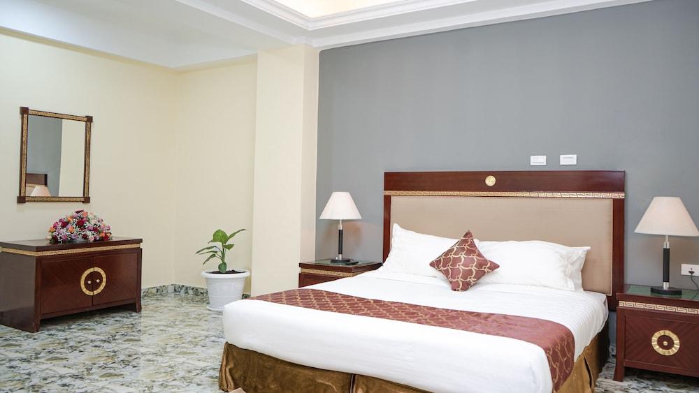 Dabi Hotel & Apartments - Room