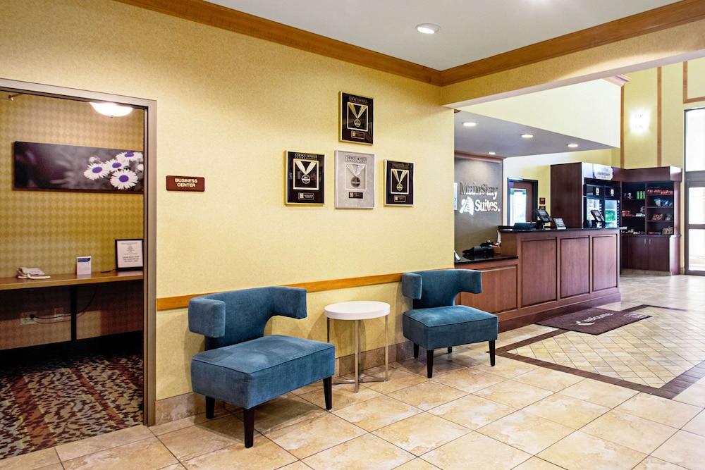 Sleep Inn And Suites Madison - Lobby