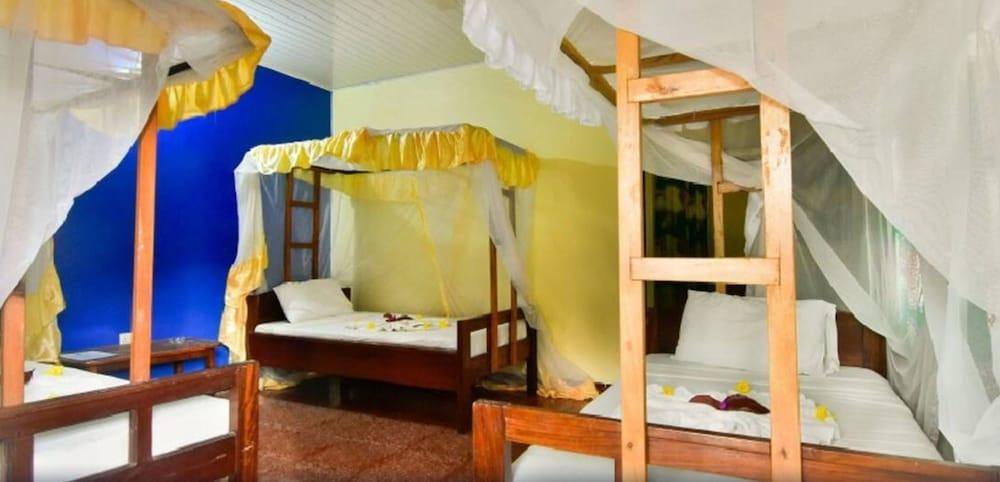 The Nungwi Inn Hotel - Room