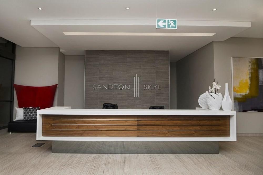 Sandton Skye Suite 604 - Reception