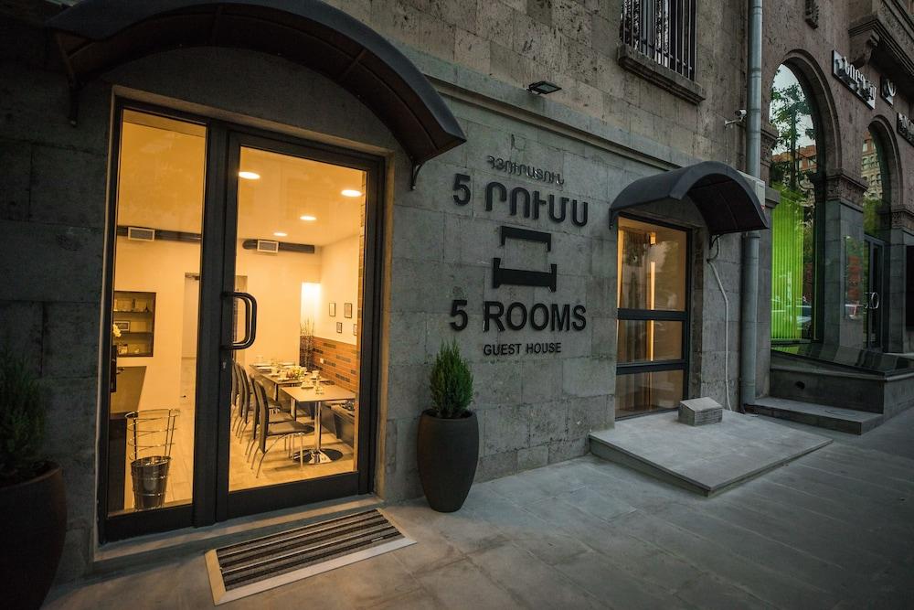 5 Rooms Mini-Hotel & Tours - Featured Image