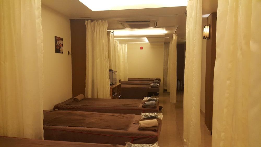 Mai Charming Hotel & Spa - Treatment Room