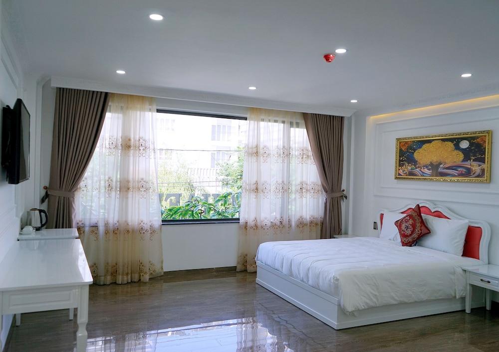 Michael Nha Trang Hotel - Featured Image