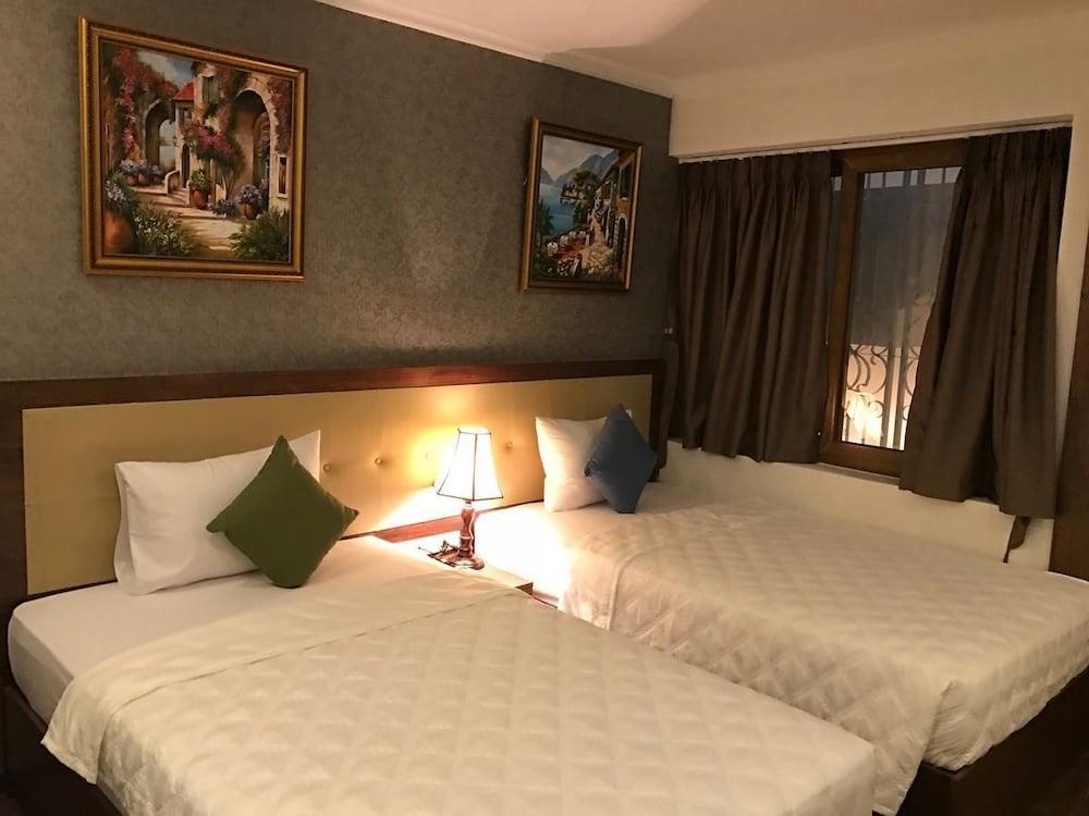 Aria Hotel - Room