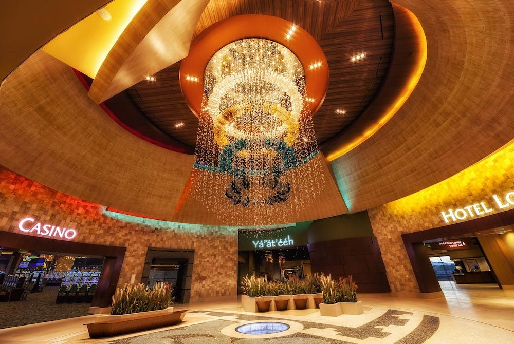 Twin Arrows Navajo Casino Resort - Lobby