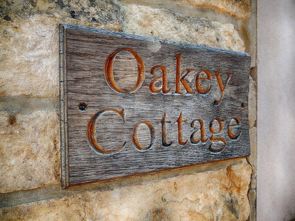 Oakey Cottage - Exterior