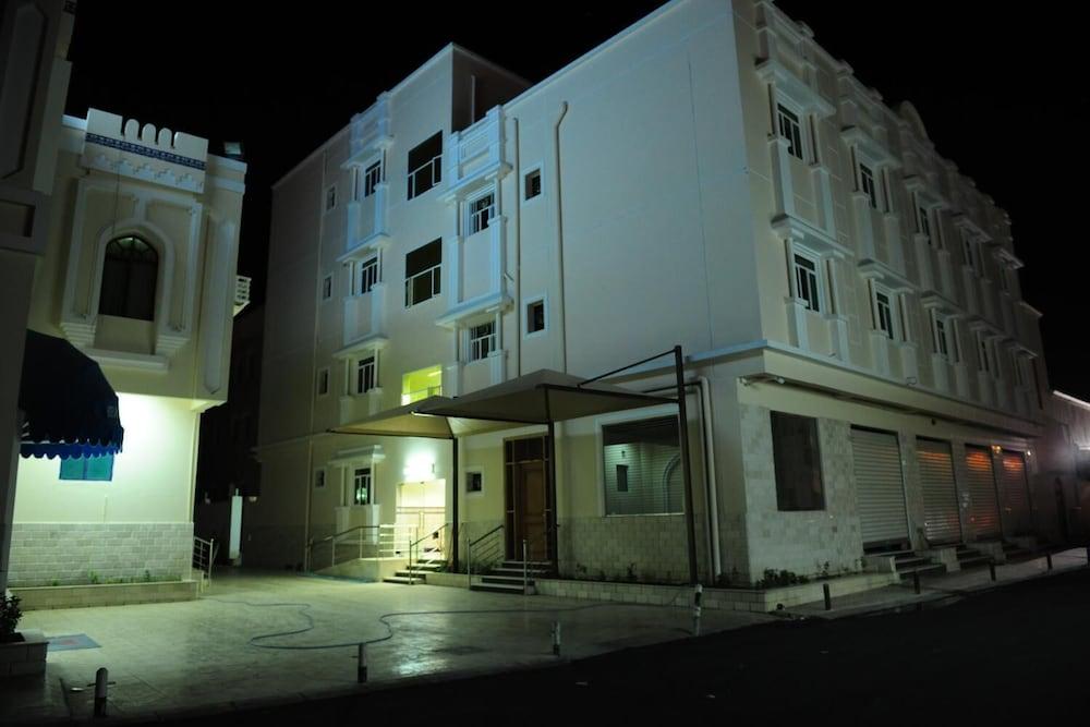 Al Jumhour Hotel Apartments - Exterior