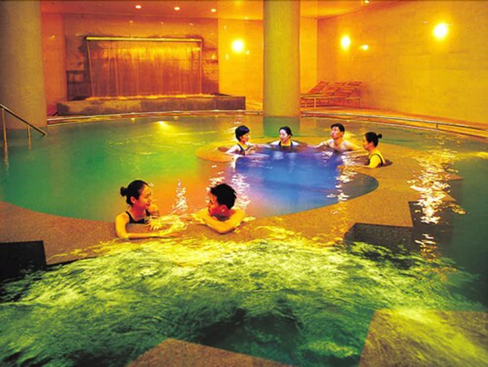 Hanwha Resort Jeju - Indoor Spa Tub