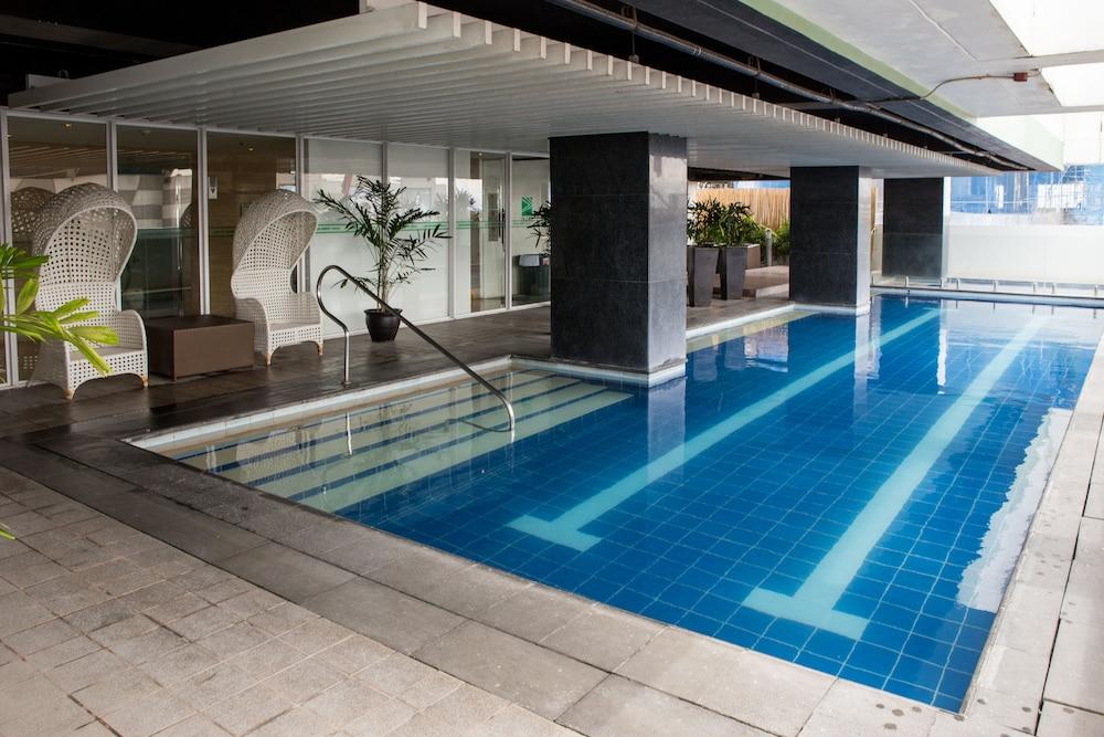 Injap Tower Hotel - Indoor Pool