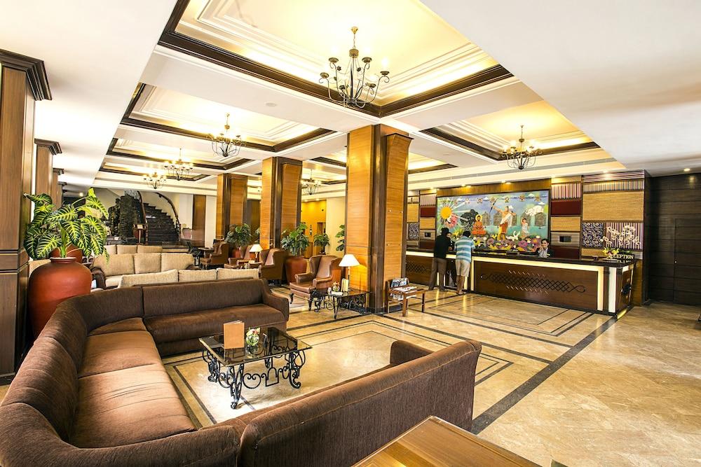 Royal Singi Hotel - Reception