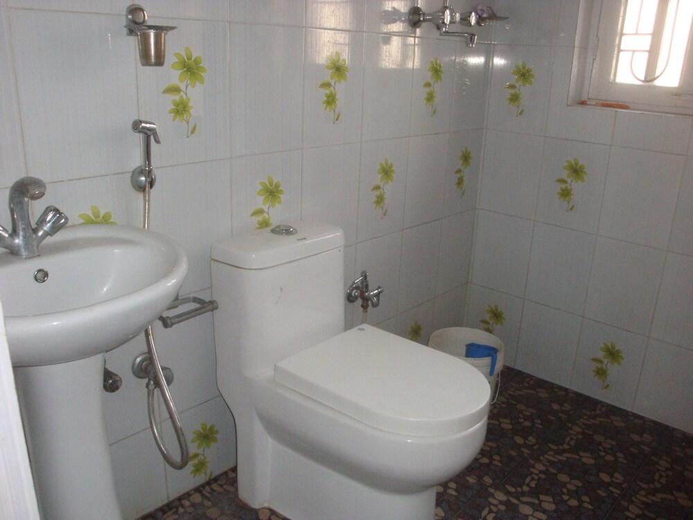 Bimu Home - Bathroom