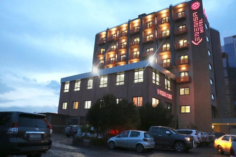 Kenenisa Hotel - Featured Image