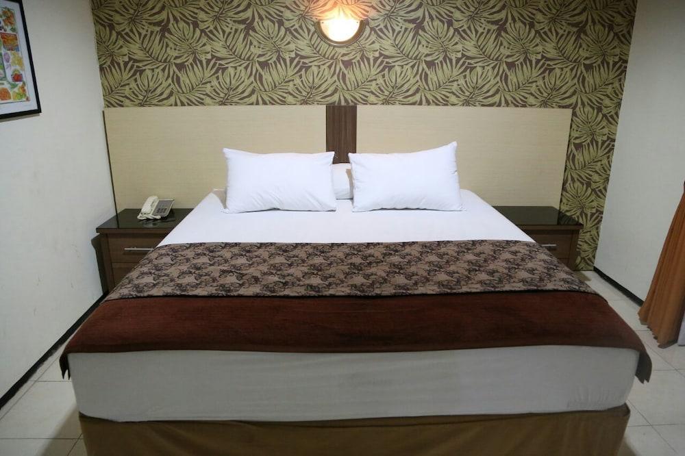 Hotel Wilis Indah Malang - Featured Image