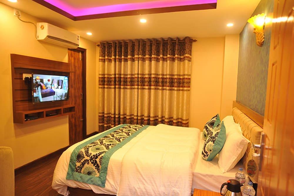 Hotel Arati - Room