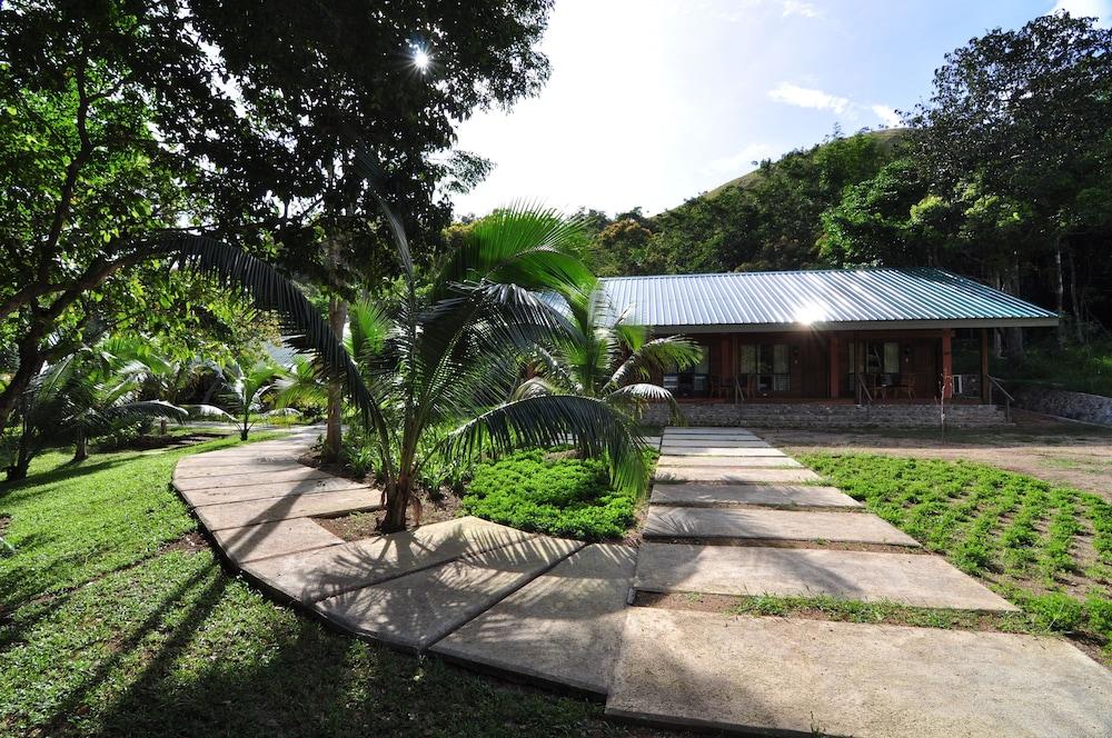 Busuanga Island Paradise - Property Grounds