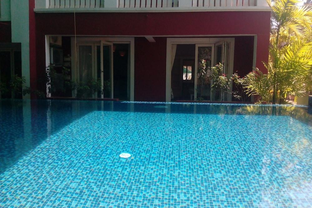 GuestHouser 2 BHK Apartment - 0b7b - Outdoor Pool