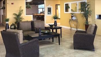 Tropical Inn Palm Bay - Featured Image