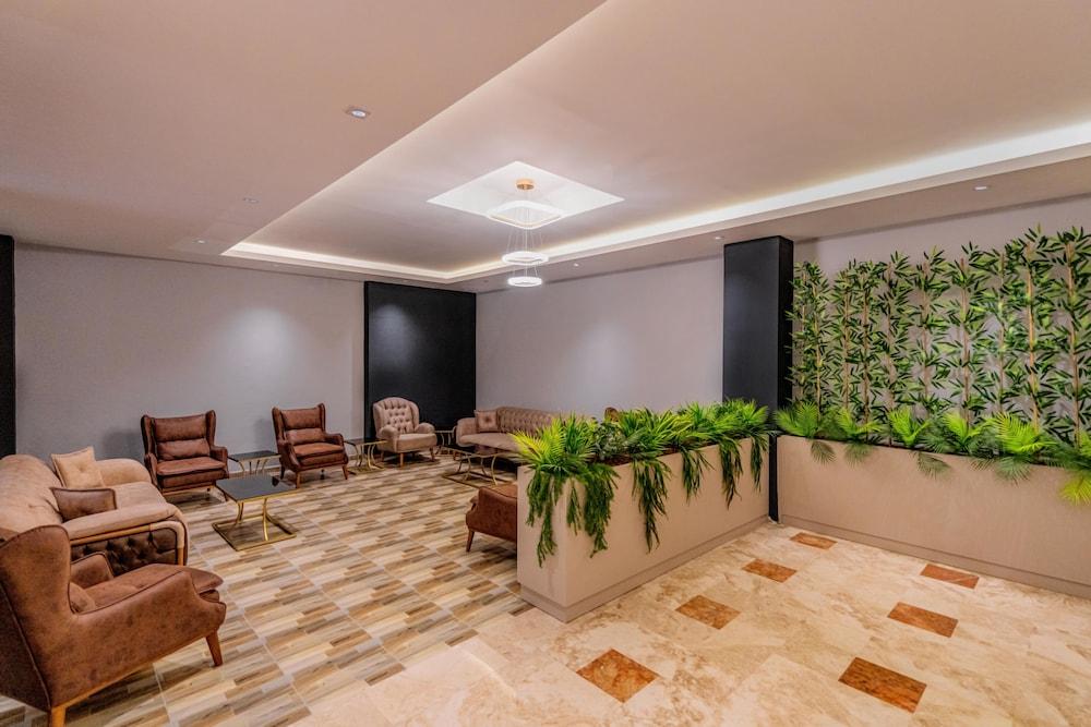 New Safir Apart Hotel - Lobby Sitting Area