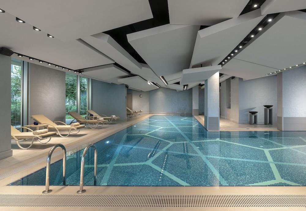 Crowne Plaza Istanbul Florya, an IHG Hotel - Indoor Pool