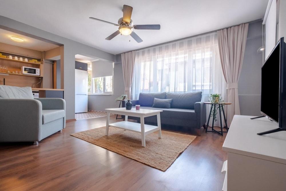 Remarkable Flat in the Heart of Cihangir - Featured Image