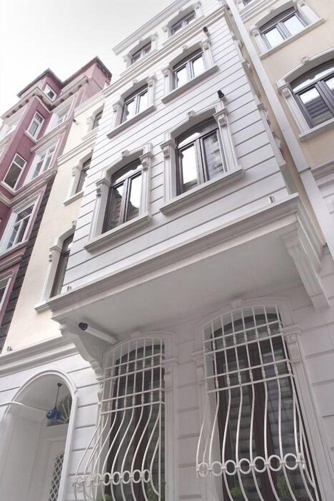 Taksim Tulip Residence & Hotel - Exterior
