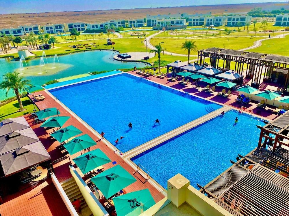 Retaj Salwa Resort & Spa - Featured Image