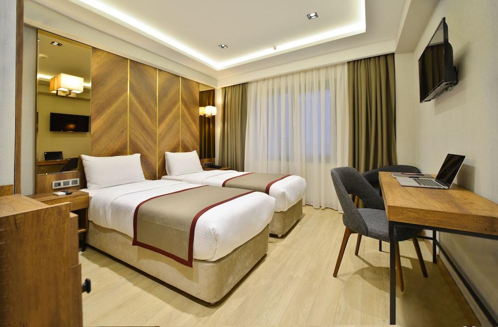 Celine Hotel Taxim - Room