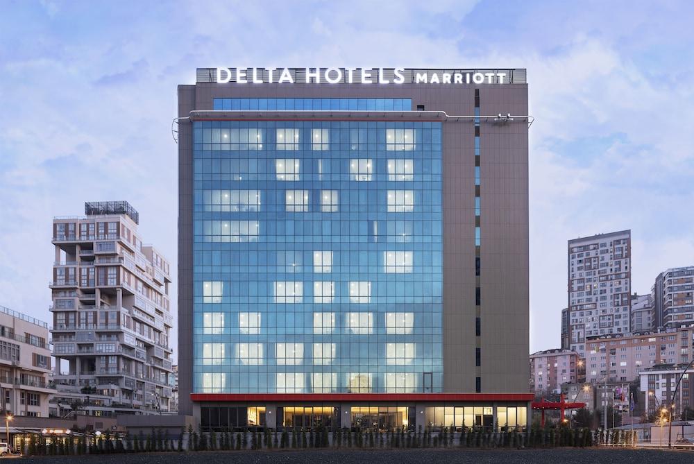 Delta Hotels by Marriott Istanbul Kagithane - Exterior