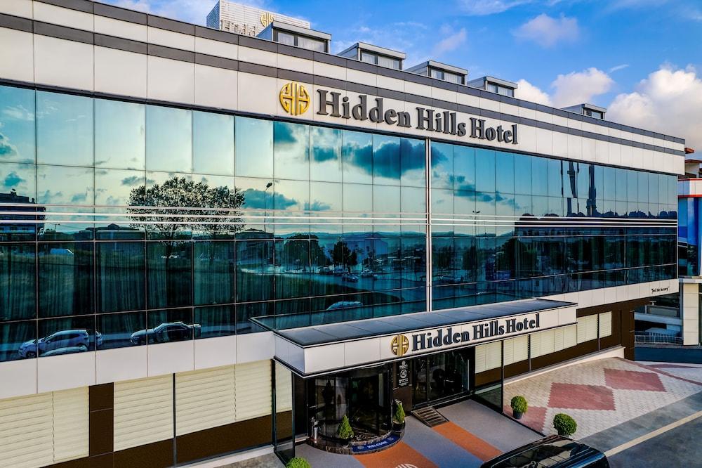 Hidden Hills Istanbul Airport Hotel - Featured Image