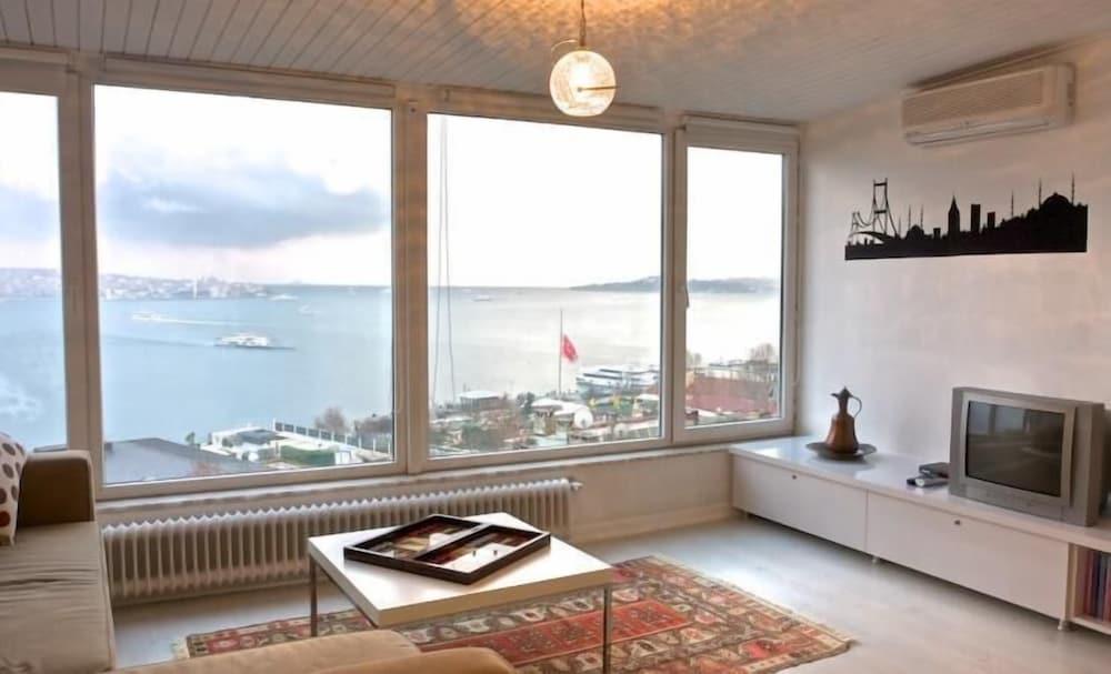 Tarus Bosphorus Apartments Besiktas - Featured Image