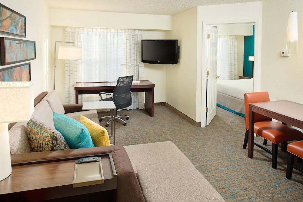 Residence Inn by Marriott O'Hare - Room
