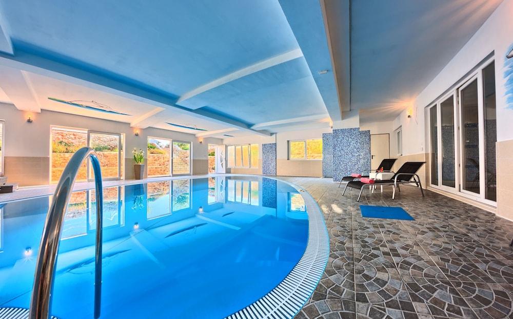 SPA Apartments Cvita Holiday - Indoor Pool