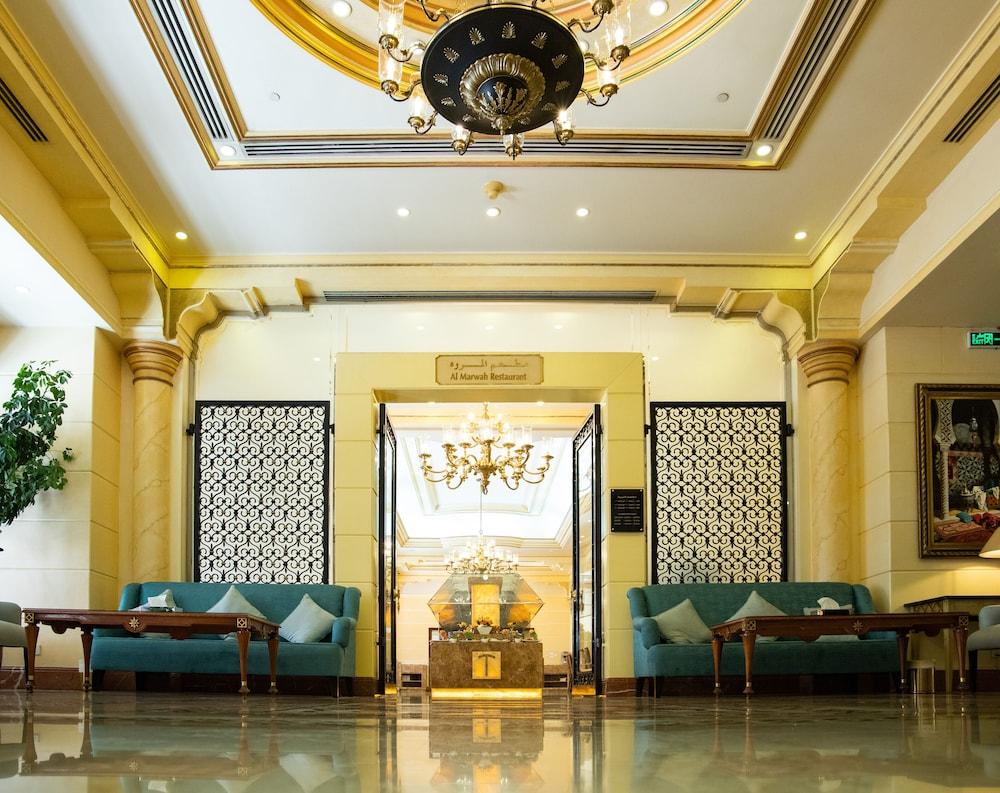 Dar Al Taqwa Hotel - Interior Entrance