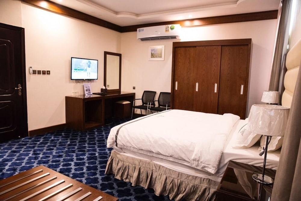 Aral Hotel - Room