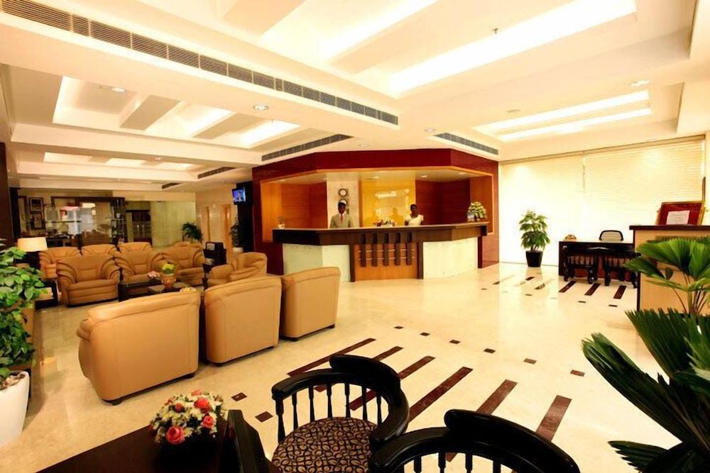 Hotel Airlink Castle - Lobby