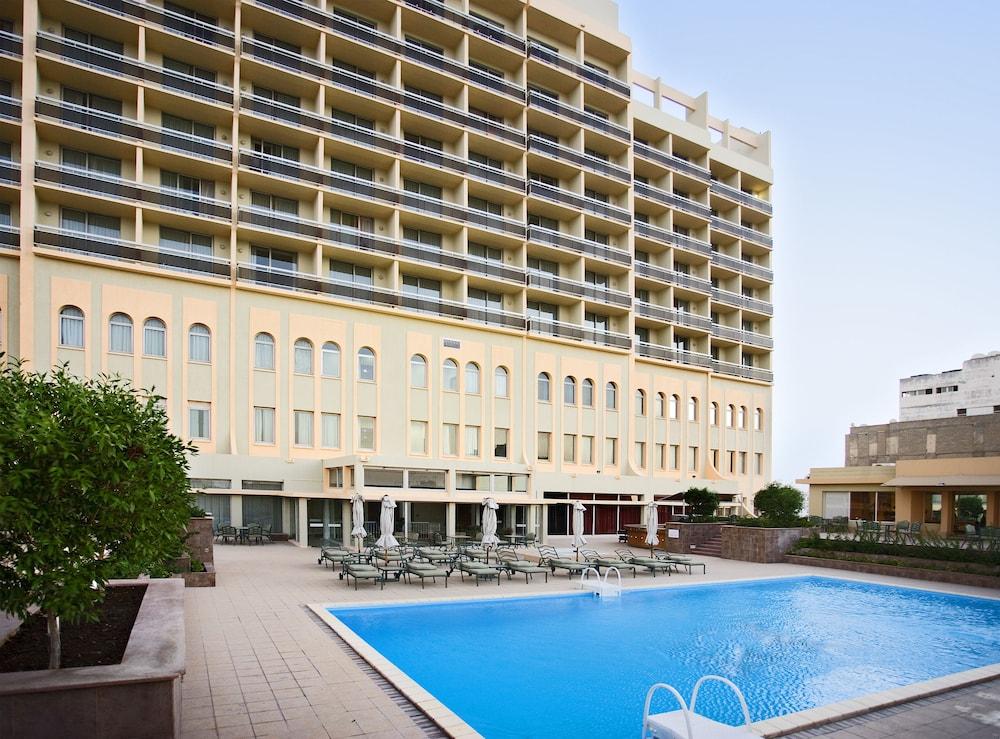 Treffen House next to Msheireb Metro Station and Souq Waqif - Featured Image