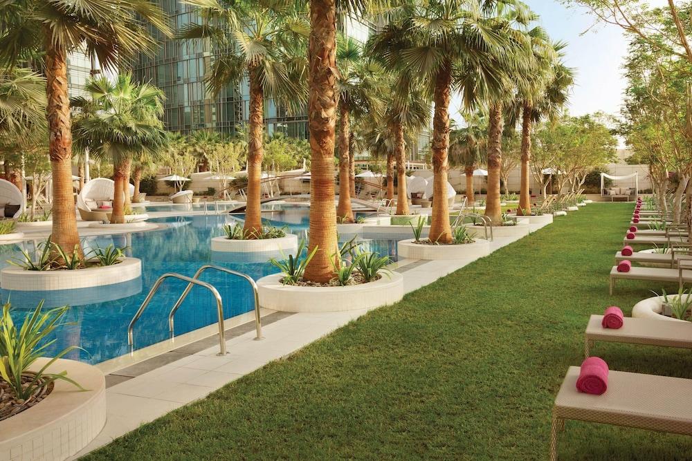 JW Marriott Marquis City Center Doha - Pool