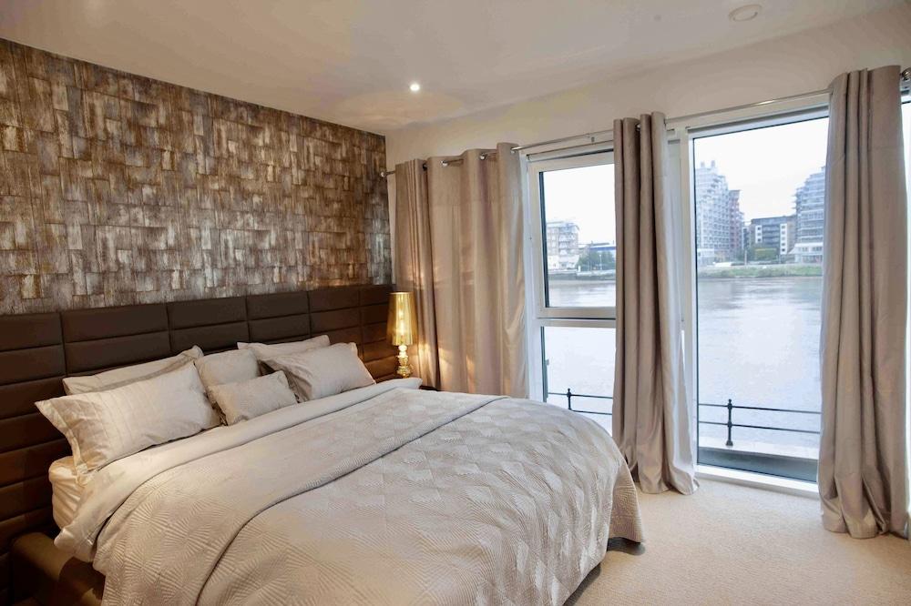 شقة على ضفاف نهر التايمز في لندن - Room