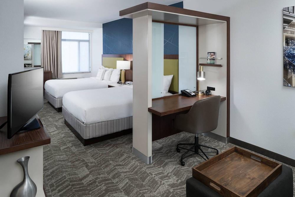 Springhill Suites by Marriott Alexandria Old Town/Southwest - Room