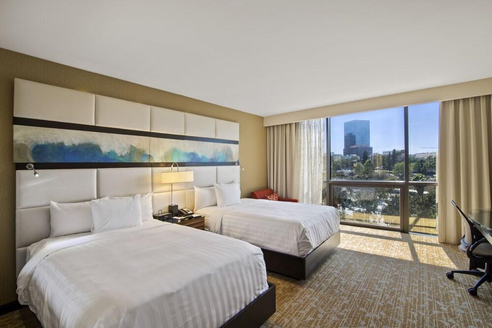 The LA Grand Hotel Downtown - Room