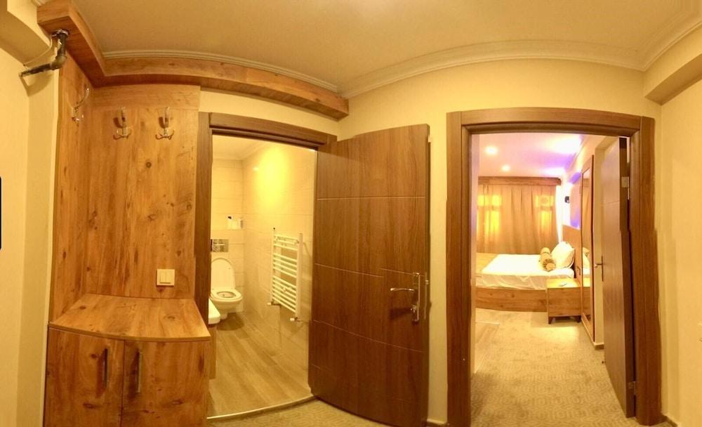 Nur Suite Hotel - Room