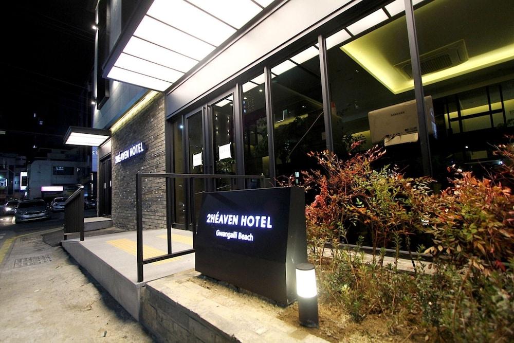 Busan Gwangalli 2 Heaven Hotel - Featured Image